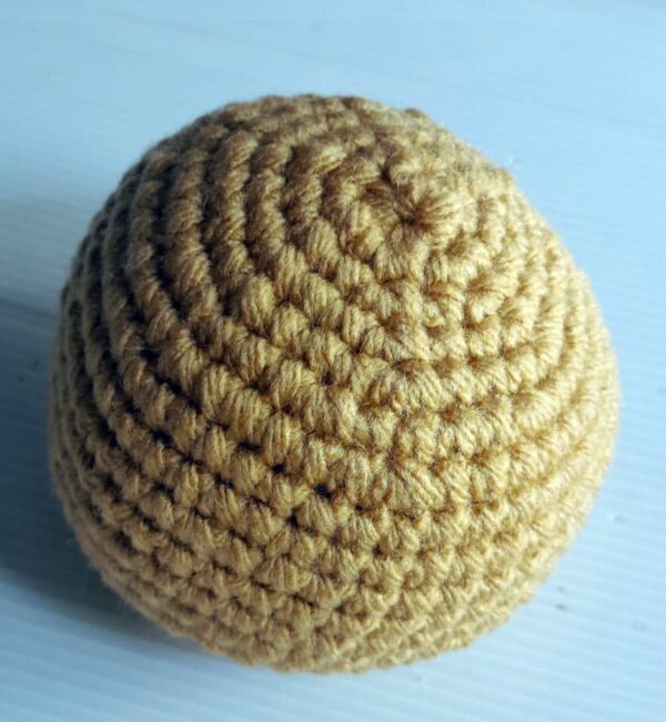 cabeza tejida de agatito amigurumi