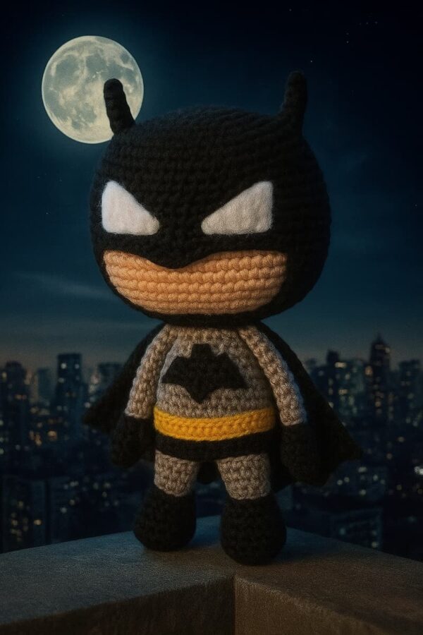 Batman Funko Amigurumi Crochet – Patrón PDF Paso a Paso para Descargar