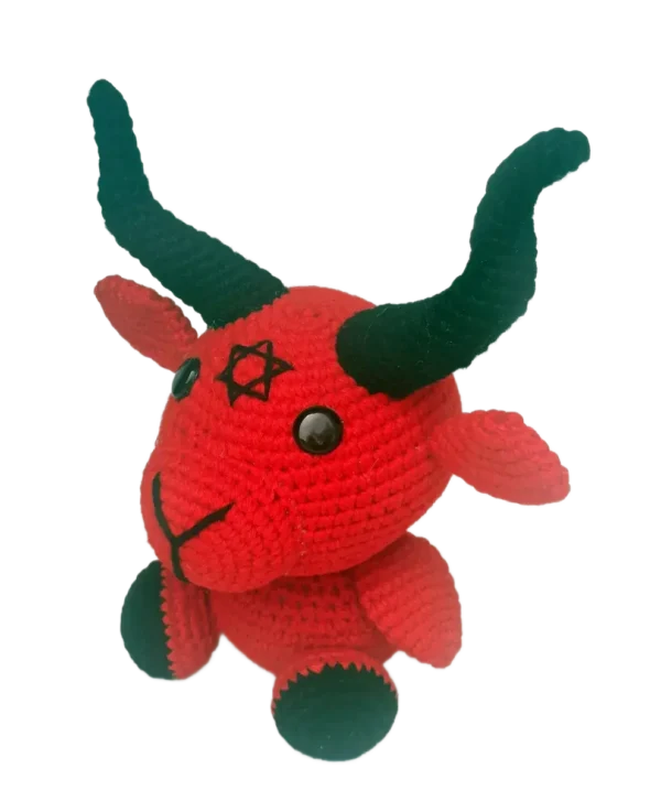 Baphomet amigurumi tejido a mano, figura de cabra roja con cuernos